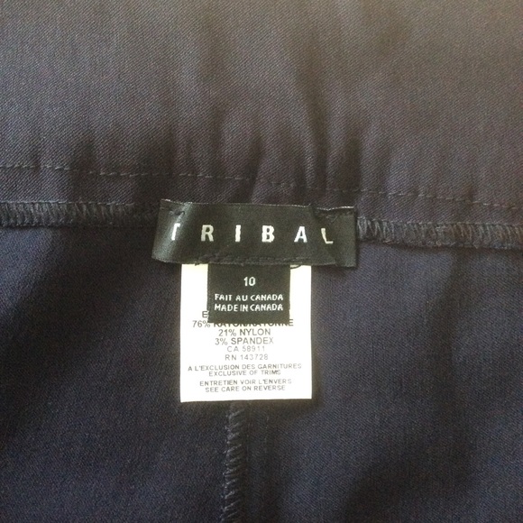 3 for $20  Cropped Pull On Navy Pants - Picture 10 of 11